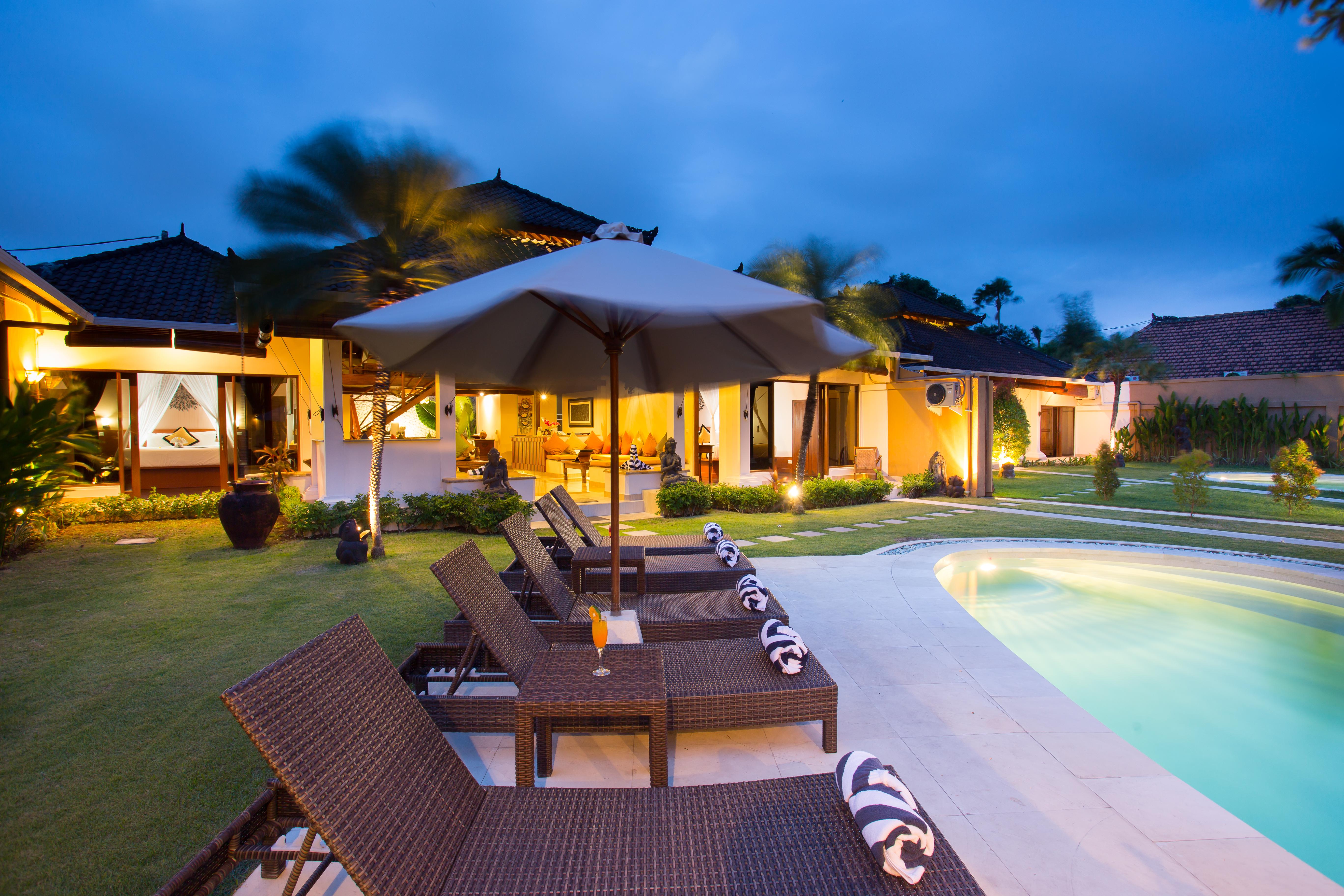 Dyana Villas Seminyak Extérieur photo